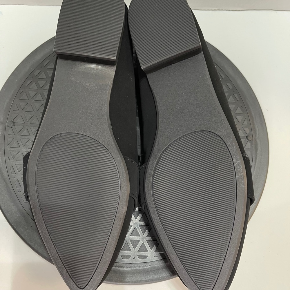 New Coconuts By Matisse Pointed Toe Flats - image 8